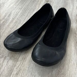 Bandolino Black Leather Ballet Flats Womens 7.5